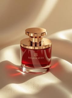 Jasmin Royal perfume bottle